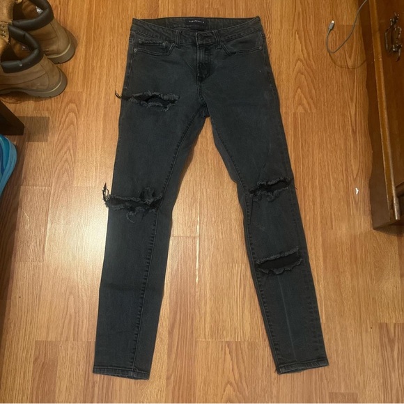 Black Ripped/Distressed Jeans - Picture 1 of 2